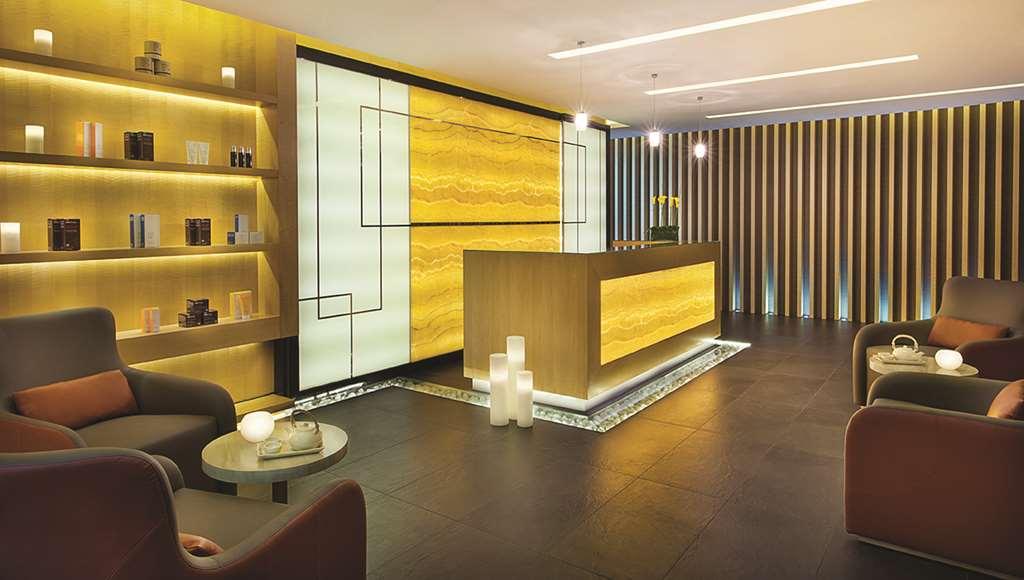 Damac Maison Cour Jardin Дубай Интерьер фото The interior of the lounge
